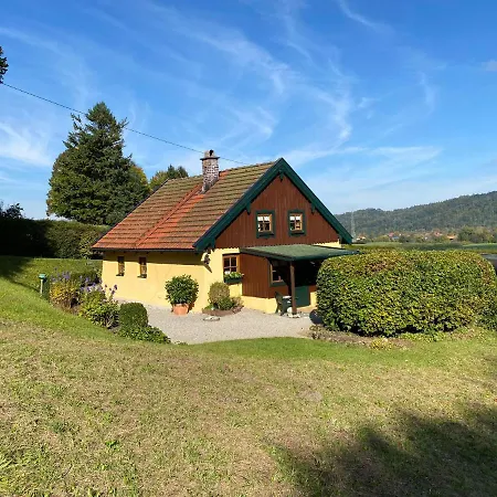 Apartament Uriges Landhaeuschen *