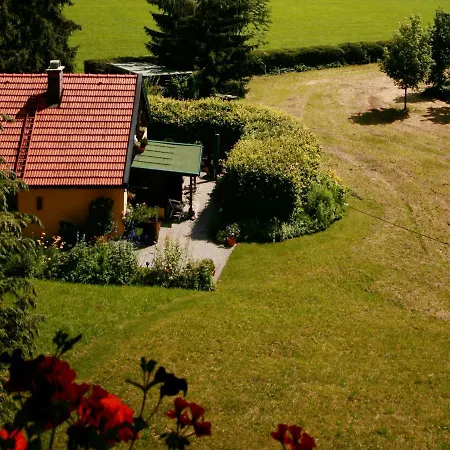Uriges Landhaeuschen Apartment *