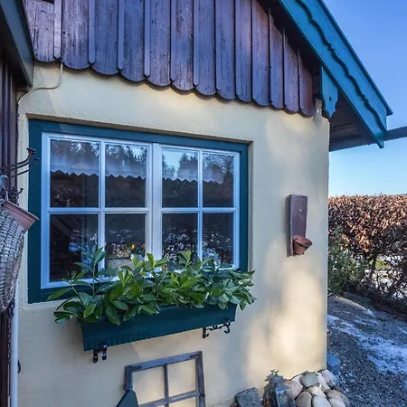Apartament Uriges Landhaeuschen