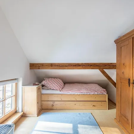Uriges Landhaeuschen Апартаменты *