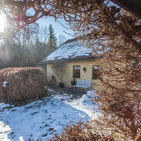 Apartmán Uriges Landhaeuschen